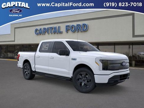 New 2025 Ford F150 Lightning Flash image 7
