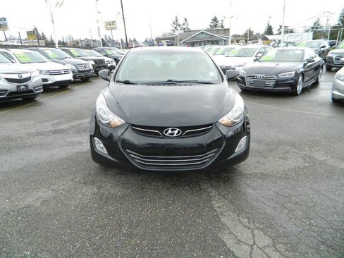 Used 2011 Hyundai Elantra Limited w/ Premium Pkg 5 image 3