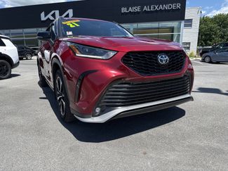 Used 2021 Toyota Highlander XSE AWD/4WD video 1
