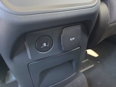 New 2026 Ford Explorer Active AWD/4WD image 23