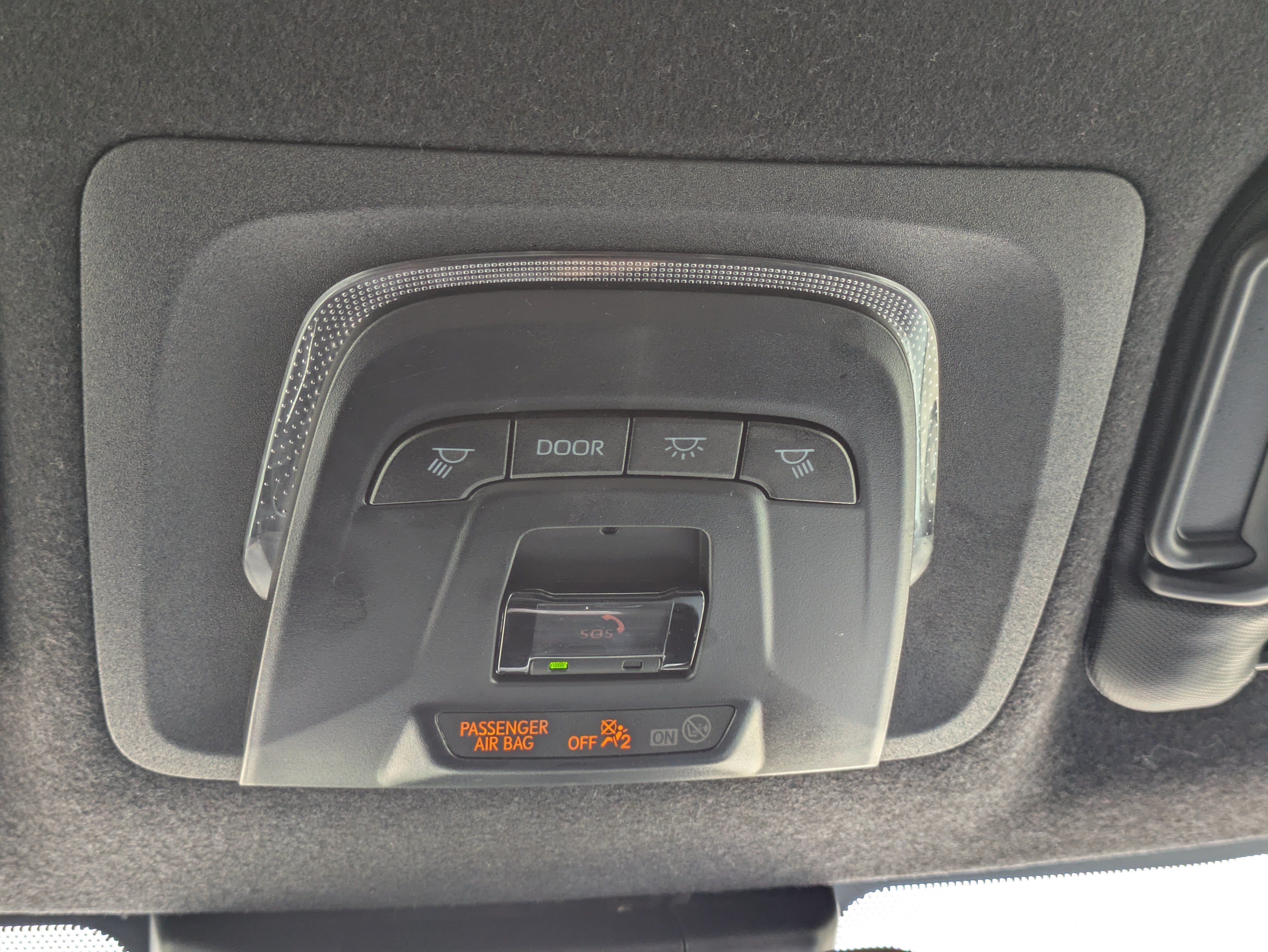 Used 2025 Toyota Corolla SE FWD image 31