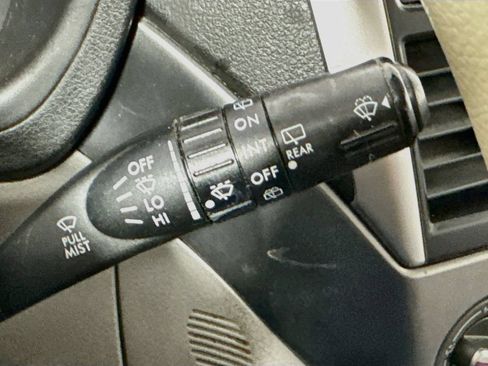 Used 2013 Subaru Forester 2.5X Premium AWD/4WD image 13