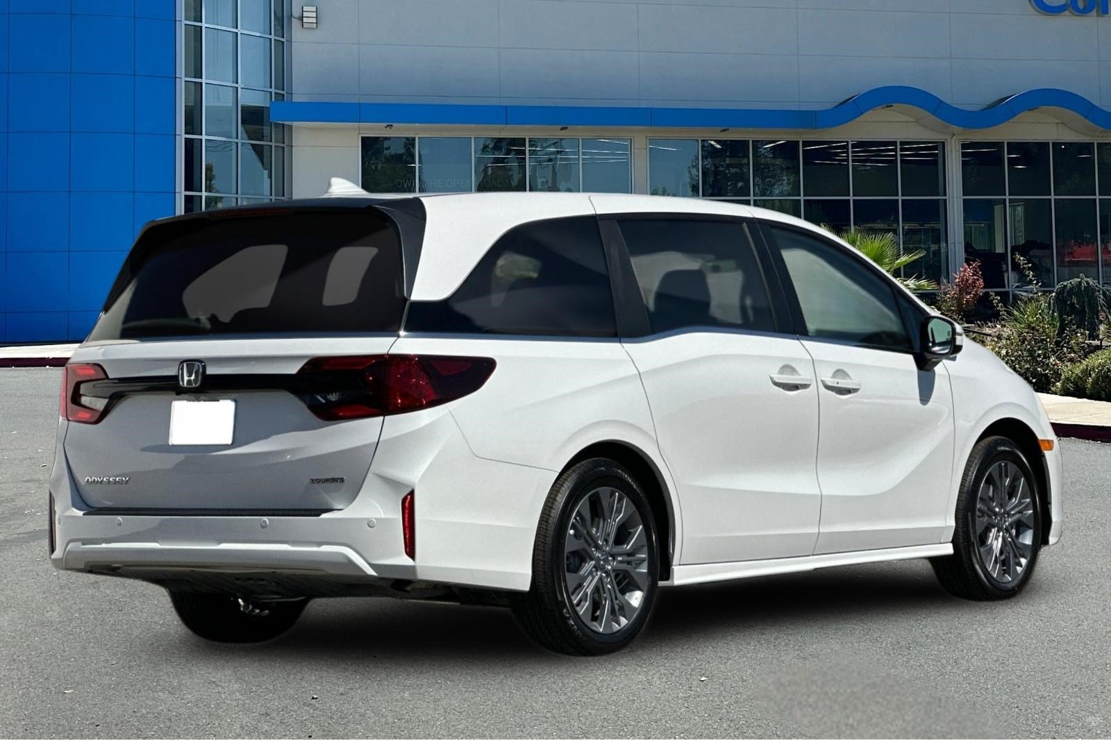 New 2026 Honda Odyssey Touring image 8