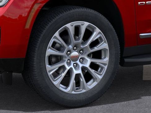New 2026 GMC Yukon XL Denali w/ LPO, Floor Liner Package RWD image 9