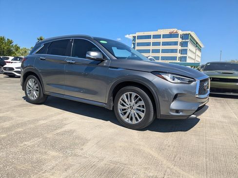 Used 2023 INFINITI QX50 Luxe image 16