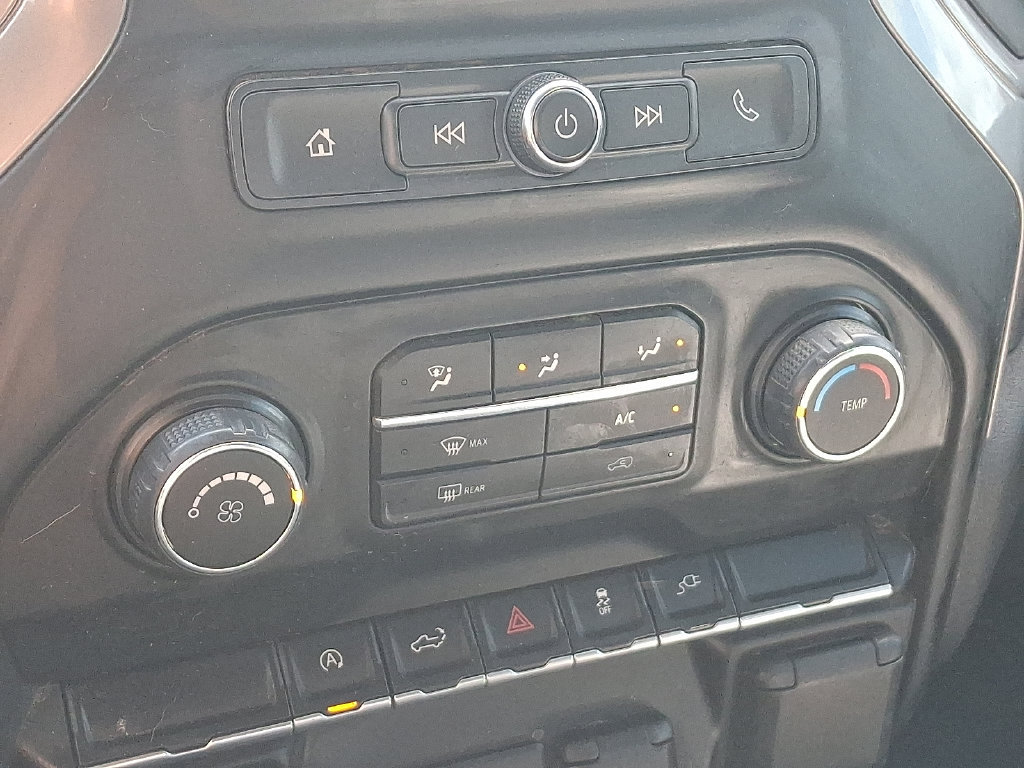 Certified 2022 Chevrolet Silverado 1500 Custom AWD/4WD image 16
