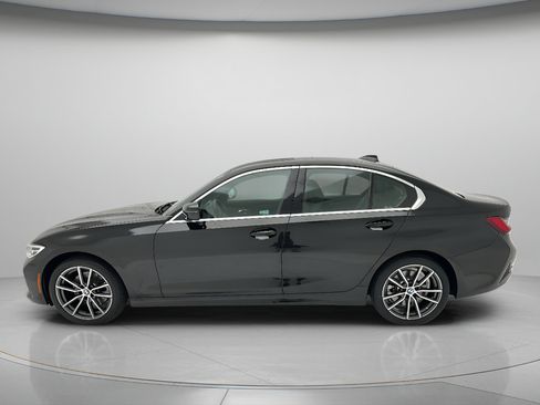 Used 2020 BMW 330i xDrive Sedan w/ Convenience Package AWD/4WD image 8