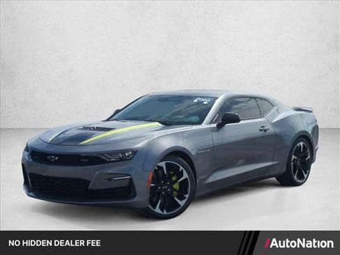 Certified 2020 Chevrolet Camaro SS RWD image 1