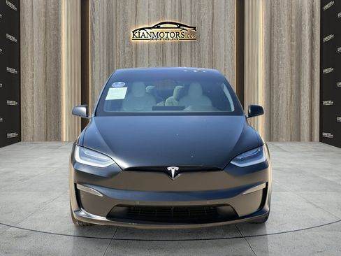 Used 2022 Tesla Model X image 5