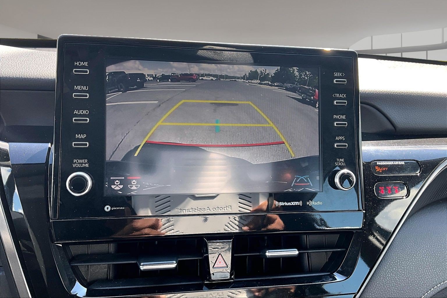 Used 2024 Toyota Camry XSE FWD image 16
