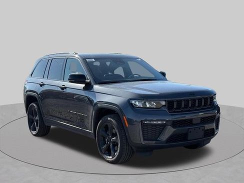 New 2026 Jeep Grand Cherokee Limited w/ Limited Altitude Package AWD/4WD image 1