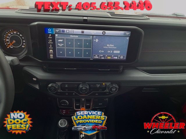 Used 2026 Jeep Gladiator Mojave AWD/4WD image 16