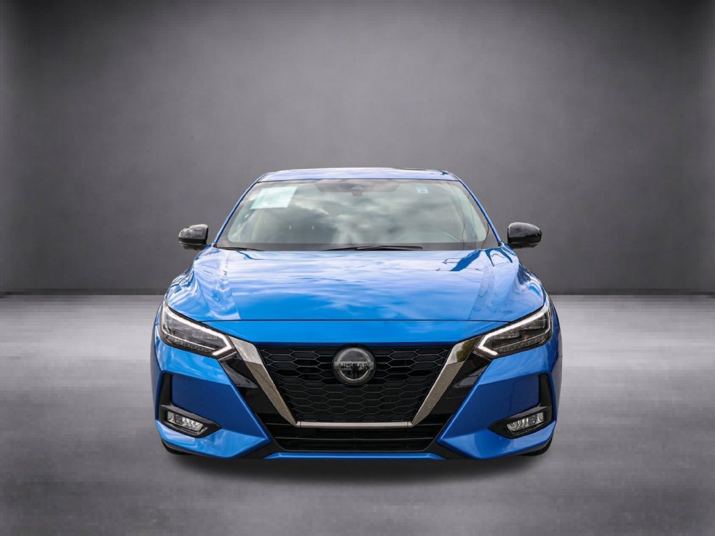 Used 2023 Nissan Sentra SR w/ SR Premium Package FWD image 10