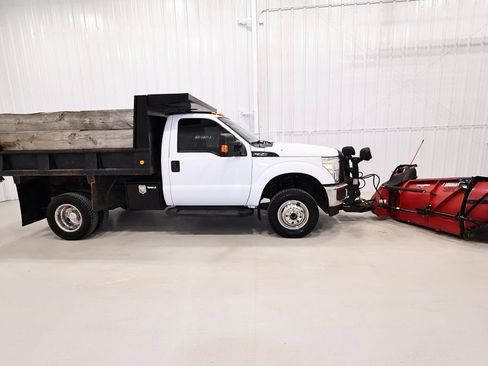 Used 2014 Ford F350 XL w/ Power Equipment Group image 2