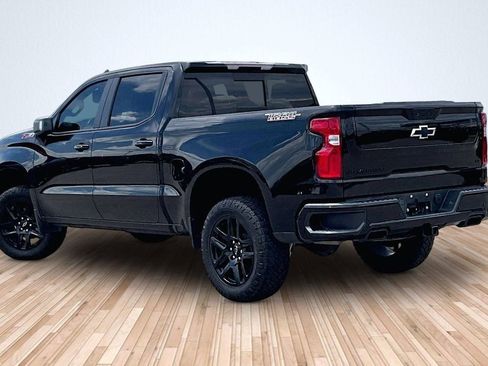 Used 2021 Chevrolet Silverado 1500 LT Trail Boss w/ Convenience Package II AWD/4WD image 10
