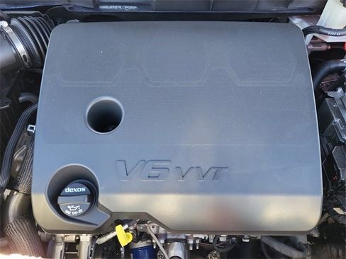 Used 2022 Buick Enclave Avenir w/ Avenir Technology Package image 32