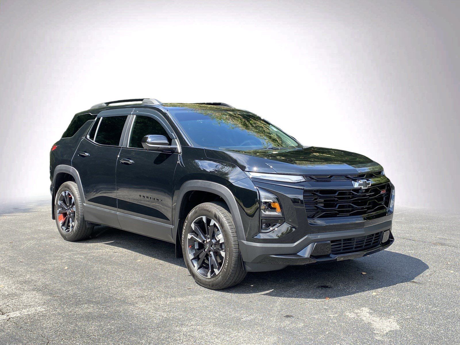 Used 2026 Chevrolet Equinox RS w/ Safety and Technology Package FWD image 2