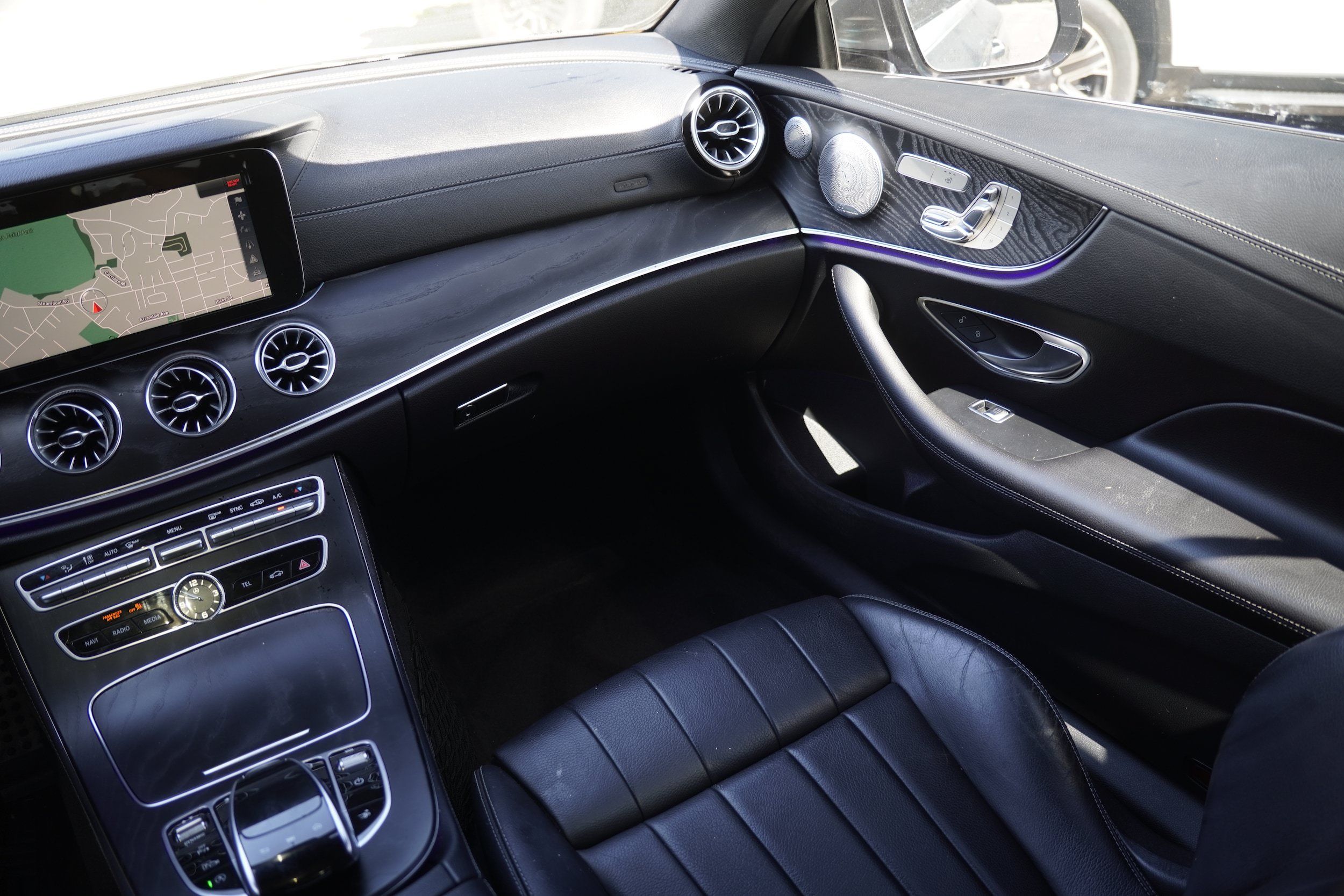 Used 2018 Mercedes-Benz E 400 Coupe w/ Premium 1 Package image 27