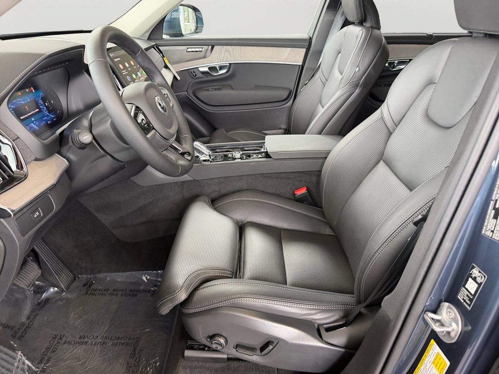 Certified 2026 Volvo XC90 B5 Ultra AWD/4WD image 16