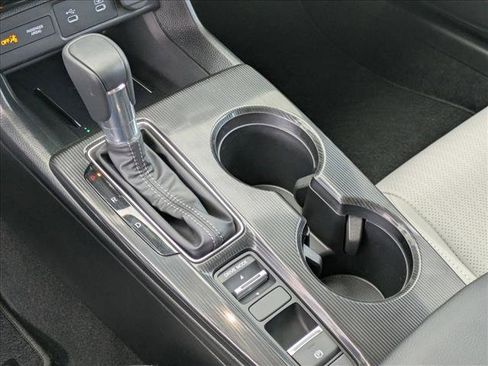 Certified 2025 Honda Civic Sport Touring image 12