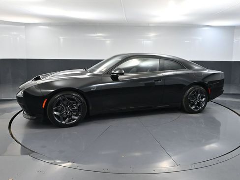 Used 2025 Dodge Charger Daytona R/T w/ Quick Order Package 25M R/T AWD/4WD image 11