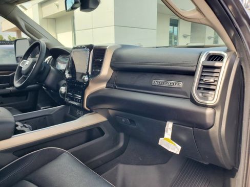 Used 2023 RAM 2500 Laramie image 33