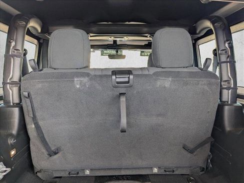 Used 2022 Jeep Wrangler Rubicon w/ Steel Bumper Group image 6