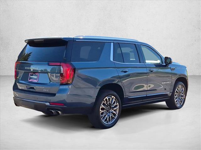 Certified 2025 GMC Yukon Denali Ultimate AWD/4WD image 5