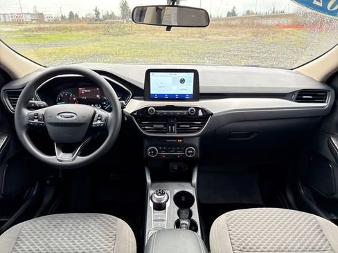 Used 2020 Ford Escape SE image 11