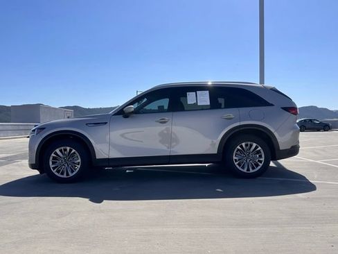 Certified 2024 MAZDA CX-90 Plug-In Hybrid w/ Preferred AWD/4WD image 8