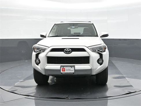 Certified 2018 Toyota 4Runner TRD Off-Road Premium image 30