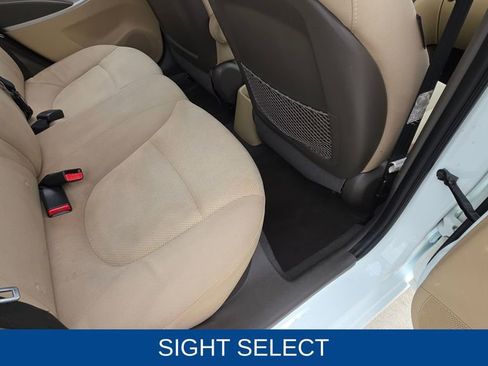 Used 2014 Hyundai Accent GLS FWD image 15