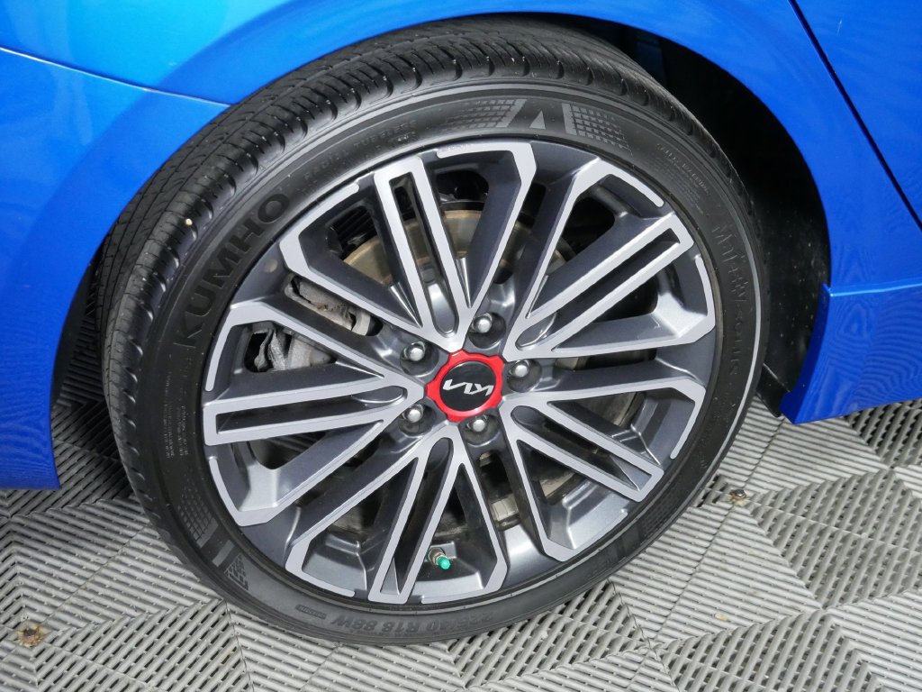 Used 2024 Kia Forte GT FWD image 13