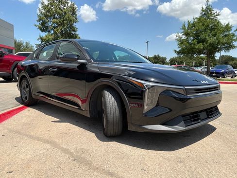 Used 2025 Kia K4 FWD image 4