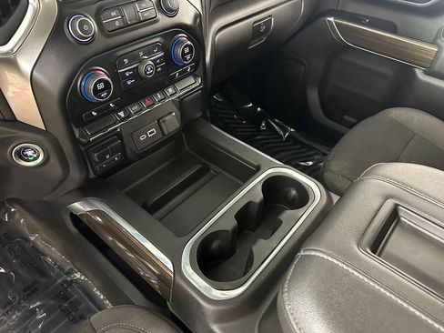 Used 2022 Chevrolet Silverado 2500 LT w/ Convenience Package AWD/4WD image 34