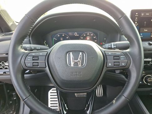 Used 2024 Honda Accord Sport image 25