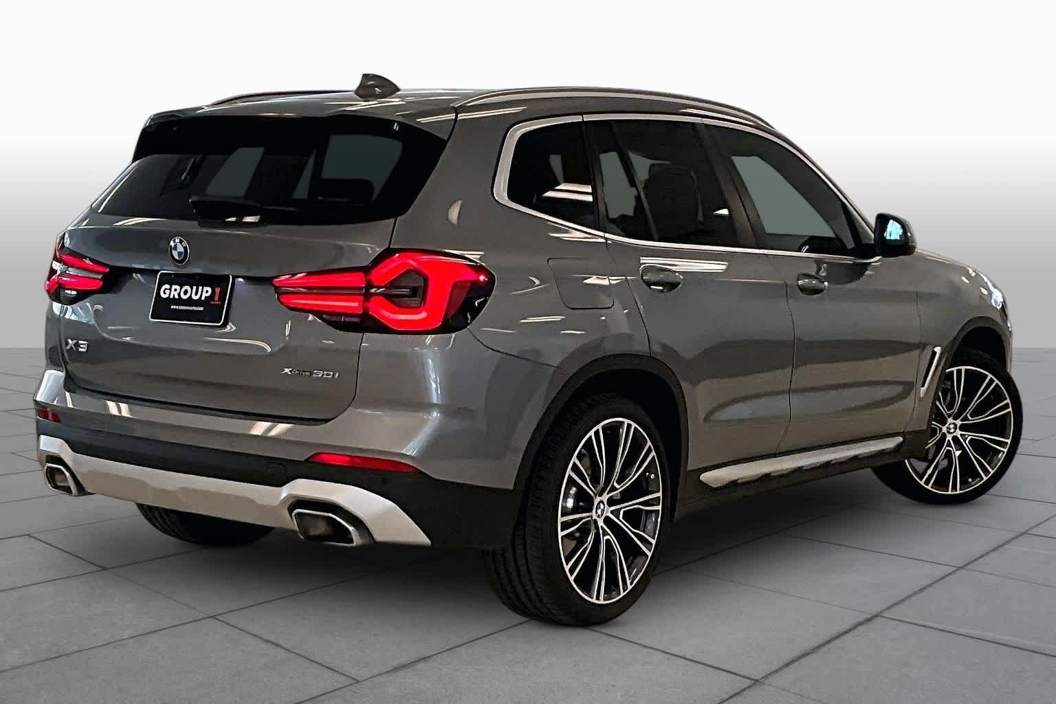Used 2024 BMW X3 xDrive30i w/ Premium Package AWD/4WD image 12