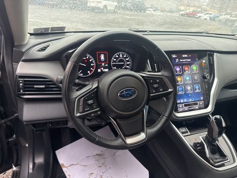 Used 2020 Subaru Outback Premium image 15