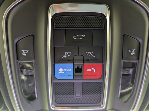 New 2025 Jeep Grand Cherokee L Limited w/ Black Appearance Package image 30