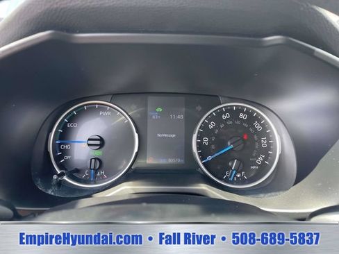 Used 2022 Toyota RAV4 LE AWD/4WD image 32