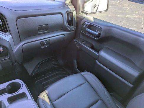 Used 2023 Chevrolet Silverado 1500 W/T w/ WT Value Package AWD/4WD image 17
