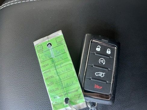 New 2025 Jeep Grand Cherokee L Laredo w/ Luxury Tech Group I image 33