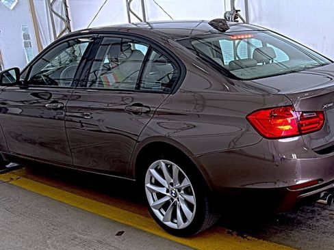 Used 2013 BMW 335i xDrive Sedan AWD/4WD image 3