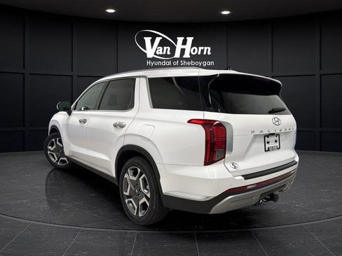 Used 2024 Hyundai Palisade Limited image 5