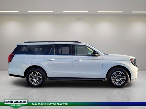 Used 2025 Ford Expedition Max Active image 2