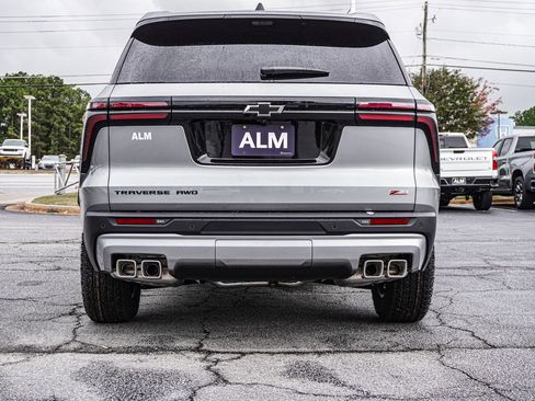 New 2026 Chevrolet Traverse Z71 image 10