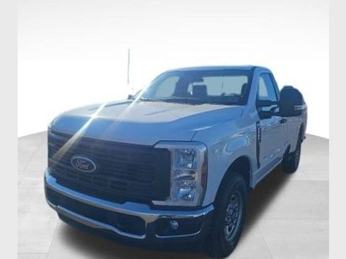 New 2026 Ford F250 XL w/ XL Chrome Package image 1