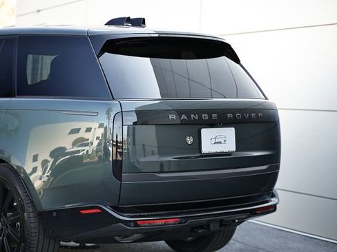 New 2026 Land Rover Range Rover SE AWD/4WD image 9