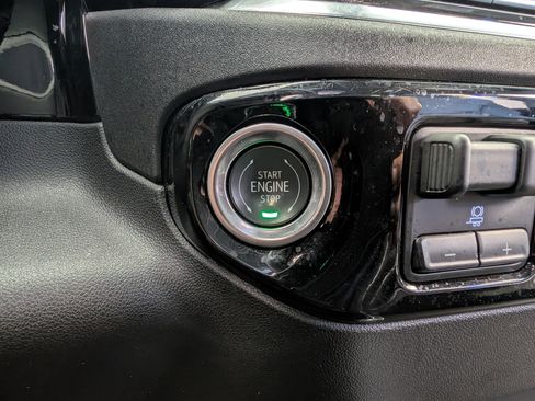 Used 2025 Chevrolet Silverado 2500 LT w/ Trail Boss Package image 34