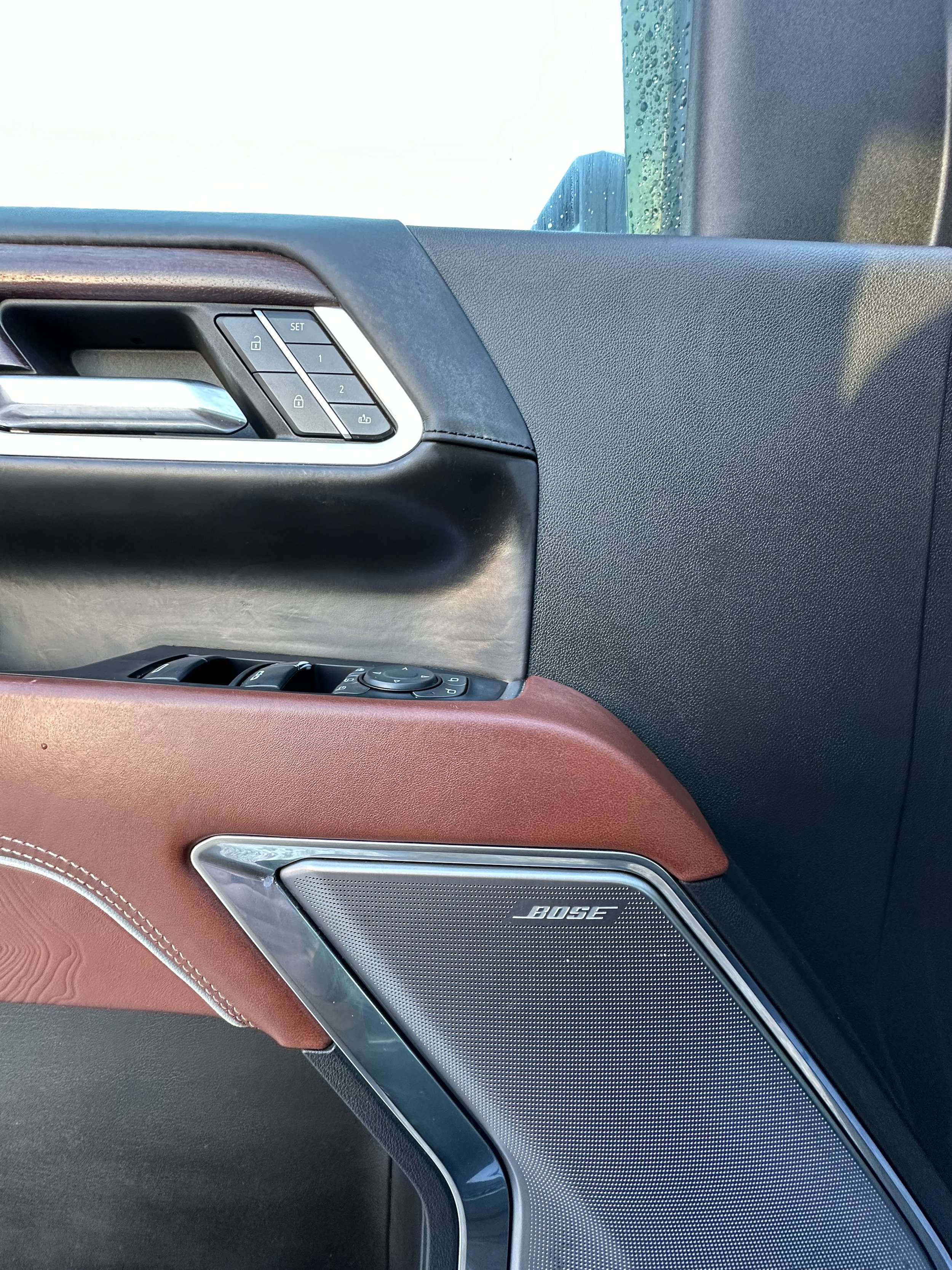 Used 2024 GMC Sierra 2500 Denali Ultimate AWD/4WD image 19
